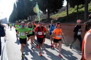 Imágenes de la 'IX Media Maratón Estela Navascués y 10 km Ciudad de Tudela'