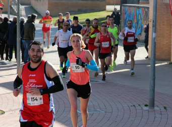 Imágenes de la 'IX Media Maratón Estela Navascués y 10 km Ciudad de Tudela'