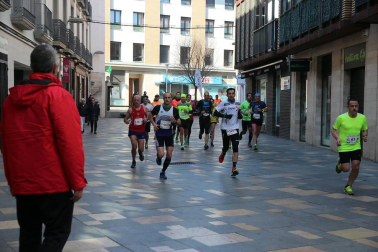 Imágenes de la 'IX Media Maratón Estela Navascués y 10 km Ciudad de Tudela'