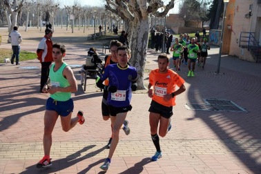 Imágenes de la 'IX Media Maratón Estela Navascués y 10 km Ciudad de Tudela'