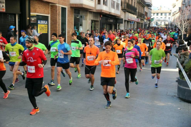 Imágenes de la 'IX Media Maratón Estela Navascués y 10 km Ciudad de Tudela'