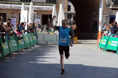 Imágenes de la 'IX Media Maratón Estela Navascués y 10 km Ciudad de Tudela'