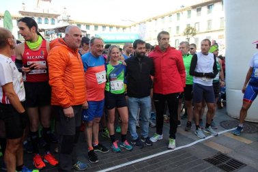 Imágenes de la 'IX Media Maratón Estela Navascués y 10 km Ciudad de Tudela'