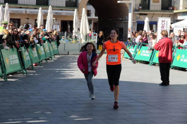 Imágenes de la 'IX Media Maratón Estela Navascués y 10 km Ciudad de Tudela'