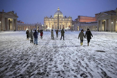 Tras un fin de semana lluvioso, los pronósticos se cumplieron y la ola de frío ha llegado a Italia.