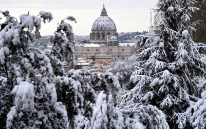 Tras un fin de semana lluvioso, los pronósticos se cumplieron y la ola de frío ha llegado a Italia.