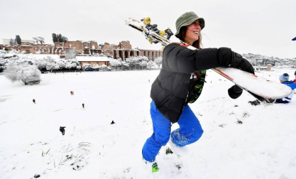 Tras un fin de semana lluvioso, los pronósticos se cumplieron y la ola de frío ha llegado a Italia.