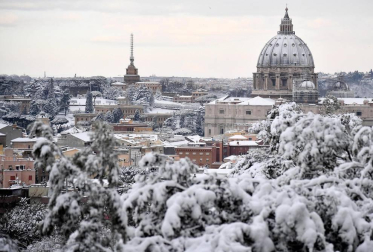 Tras un fin de semana lluvioso, los pronósticos se cumplieron y la ola de frío ha llegado a Italia.