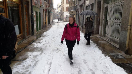 El puerto de Urbasa continúa cerrado y en la autovía del Camino hay problemas para circular