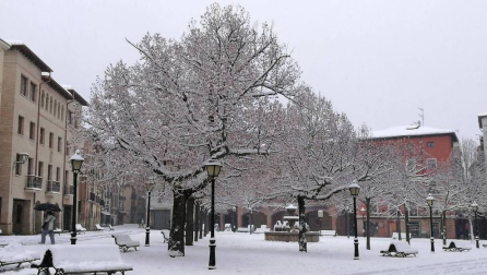 El puerto de Urbasa continúa cerrado y en la autovía del Camino hay problemas para circular