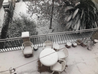 El puerto de Urbasa continúa cerrado y en la autovía del Camino hay problemas para circular