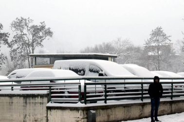 El puerto de Urbasa continúa cerrado y en la autovía del Camino hay problemas para circular