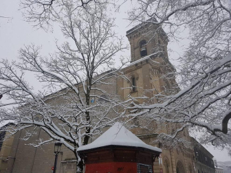 Estampas de todos los rincones de Navarra bajo el manto blanco caído el último día de febrero.