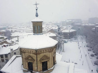 Estampas de todos los rincones de Navarra bajo el manto blanco caído el último día de febrero.