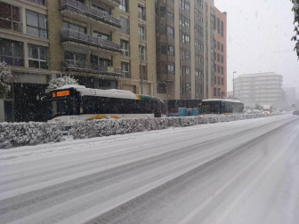 La nieve ha llegado para despedir febrero a Navarra.