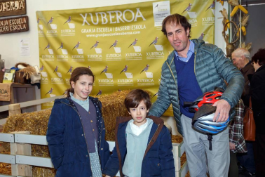 Baluarte acogió del 23 al 25 de febrero el evento Navartur 2018. La edición número trece de la Feria Internacional de Turismo de Navarra reunió una cincuentena de stands diferentes en los que los visitantes pudieron conocer destinos tanto regionales como nacionales o internacionales, además de participar en actividades o degustaciones de productos.