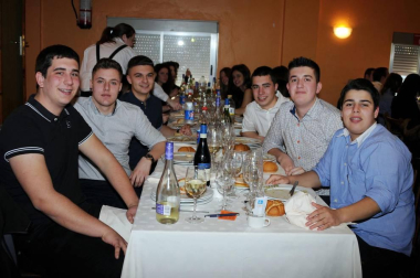 La ACR Sancho IV festejó el 24 de febrero la fiesta de sus asociados. La celebración comenzó con una misa en la capilla de San Miguel tras la cual se organizó una comida popular en el local de la asociación. Tras la sobremesa, los presentes disfrutaron de reparto de premios, concierto y baile final con la orquesta Tarantela.