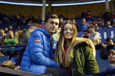 ¿Estuviste en el estadio durante el partido? Trata de encontrarte en la grada.