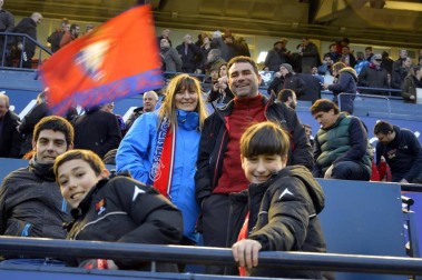 ¿Estuviste en el estadio durante el partido? Trata de encontrarte en la grada.