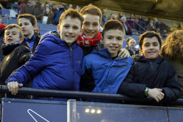 ¿Estuviste en el estadio durante el partido? Trata de encontrarte en la grada.