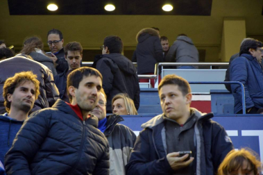 ¿Estuviste en el estadio durante el partido? Trata de encontrarte en la grada.