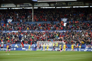 Todas las imágenes del partido Osasuna 1-0 Cádiz