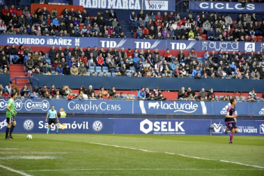 Todas las imágenes del partido Osasuna 1-0 Cádiz