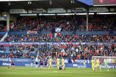 Todas las imágenes del partido Osasuna 1-0 Cádiz