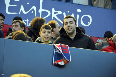 ¿Estuviste en el estadio durante el partido? Trata de encontrarte en la grada.