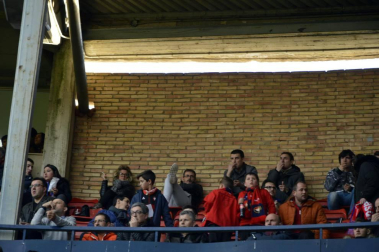 ¿Estuviste en el estadio durante el partido? Trata de encontrarte en la grada.