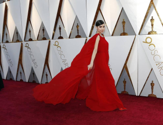 La alfombra roja de los Oscar, pasarela internacional y escaparate para diseñadores y firmas de lujo de todo el mundo.