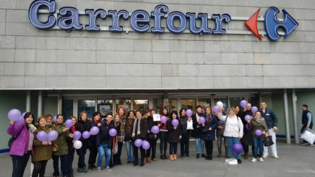 Imágenes enviadas por los lectores de Diario de Navarra de los actos relacionados con la conmemoración del Día Internacional de la Mujer.