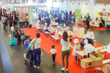 Imágenes de la primera jornada de Expofamily en Baluarte.