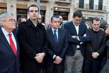La pareja del padre de Gabriel ha sido detenida este domingo como presunta autora del crimen, al encontrar el cadáver en el maletero de su coche tras sacar el cuerpo de un pozo