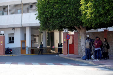 La pareja del padre de Gabriel ha sido detenida este domingo como presunta autora del crimen, al encontrar el cadáver en el maletero de su coche tras sacar el cuerpo de un pozo