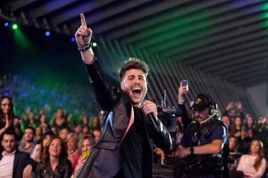 La fiesta de la música en español une a generaciones de estrellas