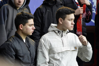 ¿Estuviste en el estadio durante el partido? Trata de encontrarte en la grada.