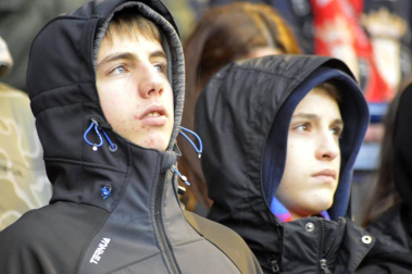 ¿Estuviste en el estadio durante el partido? Trata de encontrarte en la grada.
