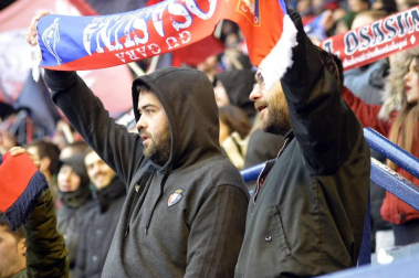 ¿Estuviste en el estadio durante el partido? Trata de encontrarte en la grada.