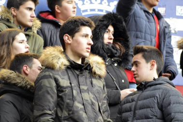 ¿Estuviste en el estadio durante el partido? Trata de encontrarte en la grada.