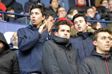 ¿Estuviste en el estadio durante el partido? Trata de encontrarte en la grada.
