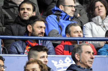 ¿Estuviste en el estadio durante el partido? Trata de encontrarte en la grada.