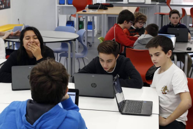 Alumnado del colegio Jesuitas Pamplona.