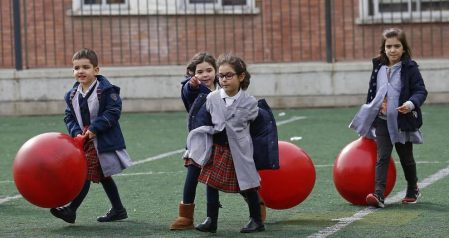 Alumnado del colegio Jesuitas Pamplona.