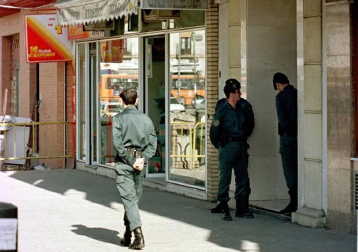 Las imágenes del día de hace 5 y 20 años.