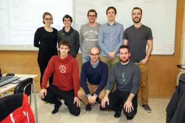 La Cátedra de Energías Renovables de la Universidad Pública de Navarra puso en marcha la quinta edición de la Semana de la Energía, evento formativo que finalizó con el Desafío renovable. Durante 24 horas ininterrumpidas, grupos de alumnos participaron en esta competición que busca resolver un reto relacionado con este tipo de energías.