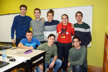 La Cátedra de Energías Renovables de la Universidad Pública de Navarra puso en marcha la quinta edición de la Semana de la Energía, evento formativo que finalizó con el Desafío renovable. Durante 24 horas ininterrumpidas, grupos de alumnos participaron en esta competición que busca resolver un reto relacionado con este tipo de energías.