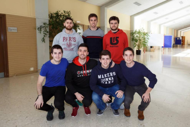La Cátedra de Energías Renovables de la Universidad Pública de Navarra puso en marcha la quinta edición de la Semana de la Energía, evento formativo que finalizó con el Desafío renovable. Durante 24 horas ininterrumpidas, grupos de alumnos participaron en esta competición que busca resolver un reto relacionado con este tipo de energías.