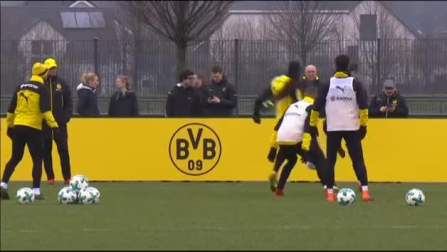 Usain Bolt se entrena con el Borussia Dortmund