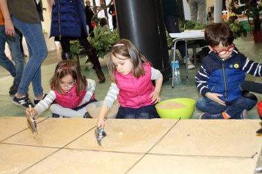 Este fin de semana se celebra en Baluarte la segunda edición de la feria de la familia Expofamily con multitud de talleres y actividades para niños y mayores.